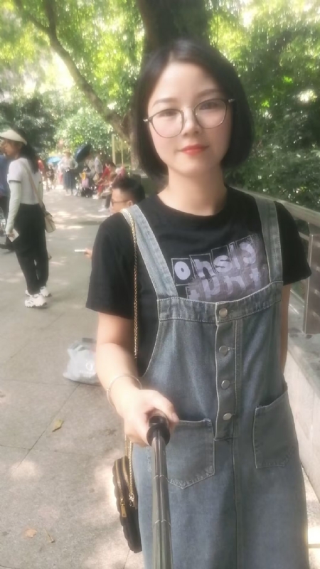 如燕的第一张照片--柳州相亲服务中心