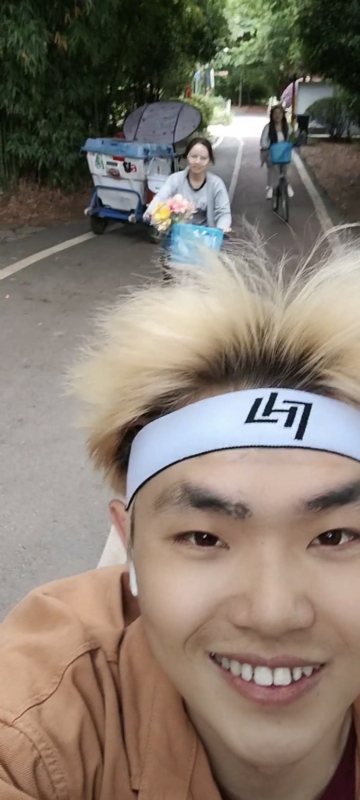 求安稳的第一张照片--柳州相亲服务中心