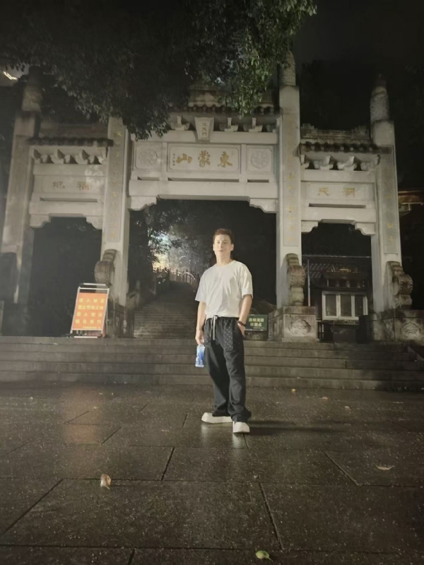 慕晨的第一张照片--柳州相亲服务中心