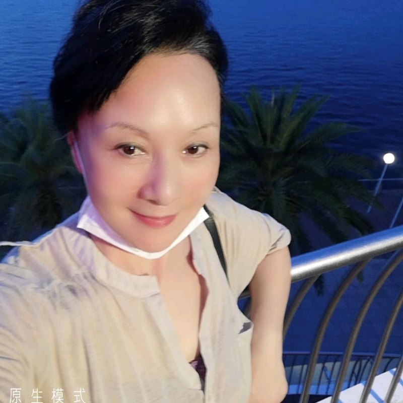 hong的第一张照片--柳州相亲服务中心