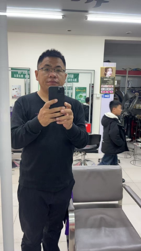 王计盖的第一张照片--柳州相亲服务中心