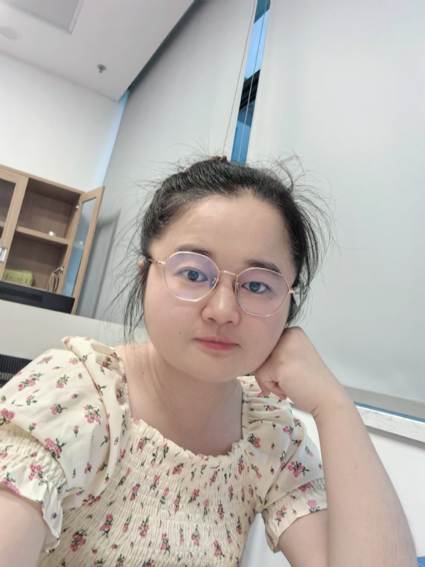 盼盼的第一张照片--柳州相亲服务中心