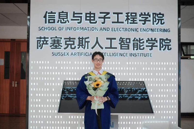 陈潇的第三张照片--柳州相亲服务中心