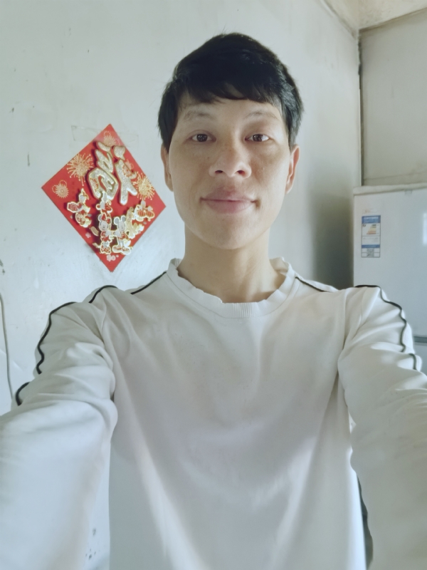 夏风微凉的第一张照片--柳州相亲服务中心