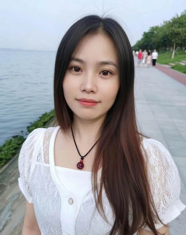想你的月亮的第五张照片--柳州相亲服务中心
