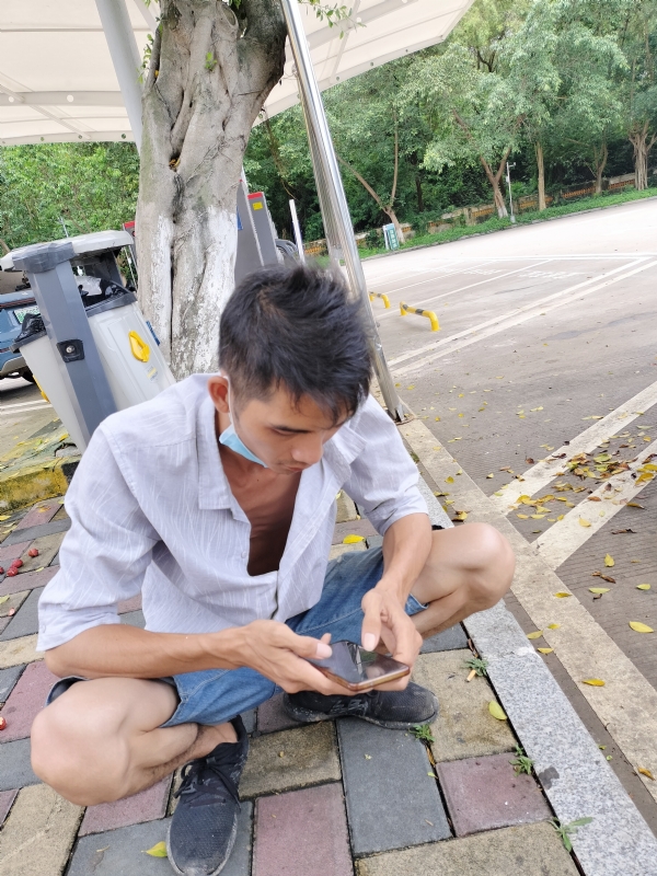 太累了的第一张照片--柳州相亲服务中心