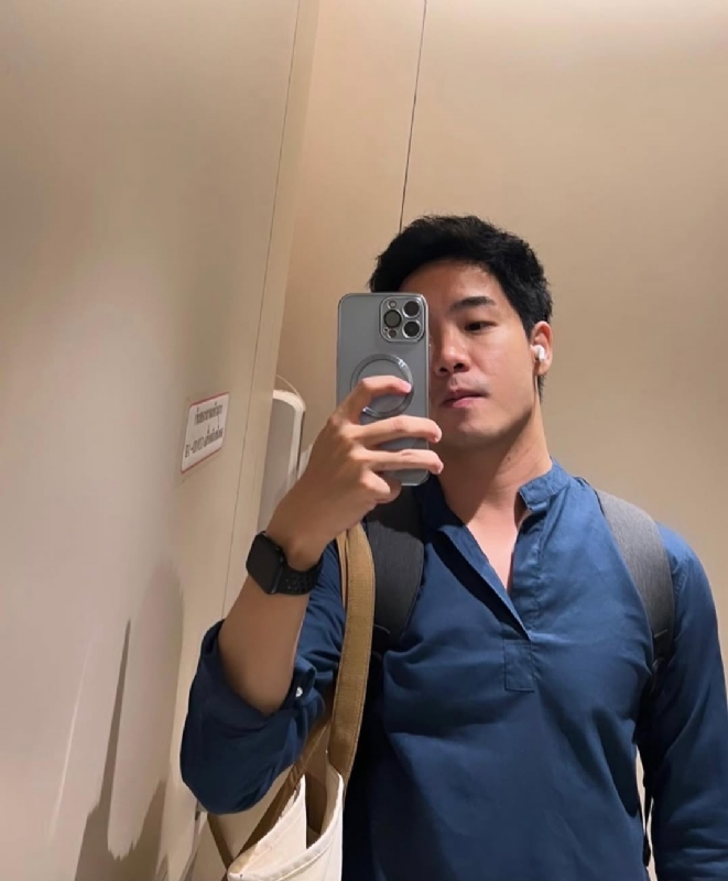 海与浪的第一张照片--柳州相亲服务中心