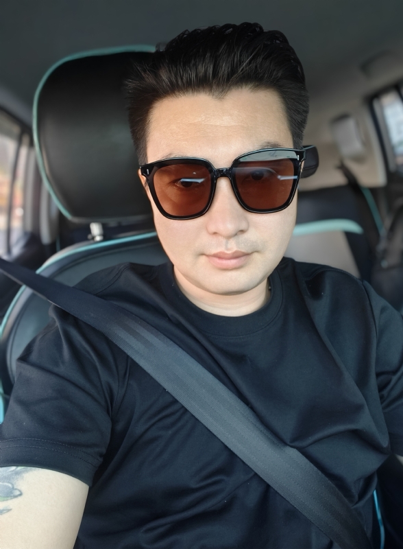 凡哥的第一张照片--柳州相亲服务中心