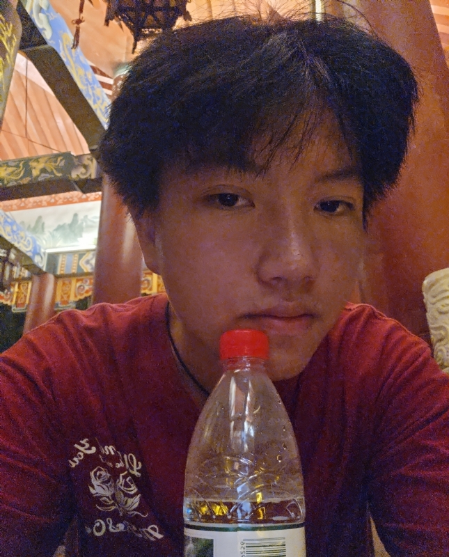 雨豫余的第一张照片--柳州相亲服务中心