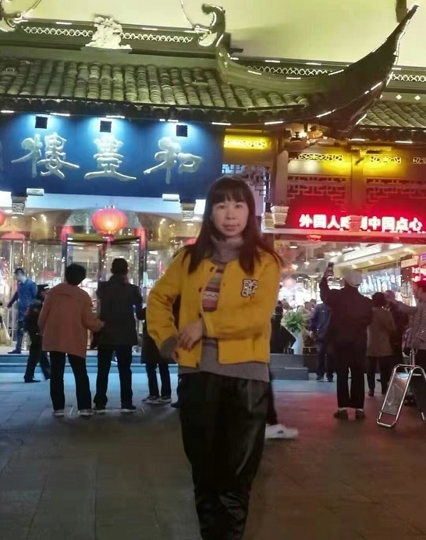 君倩的第三张照片--柳州相亲服务中心