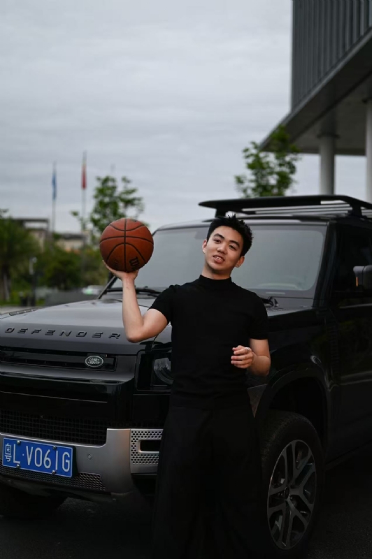 永远开心的第一张照片--柳州相亲服务中心