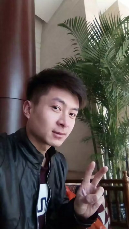 蓝锋的第一张照片--柳州相亲服务中心