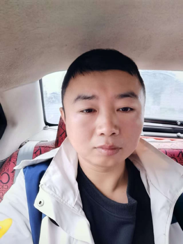 随缘的第二张照片--柳州相亲服务中心