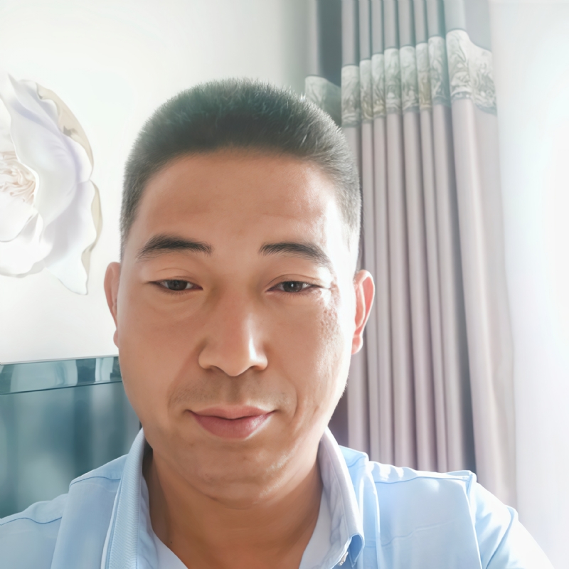 雨中漫步的第一张照片--柳州相亲服务中心