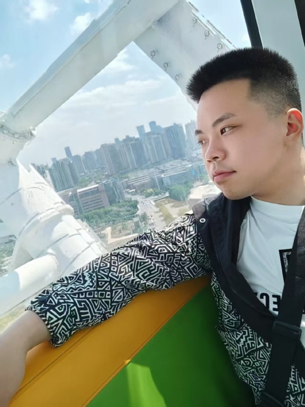 唐山相亲的第一张照片--柳州相亲服务中心