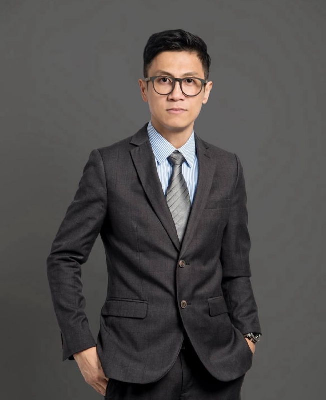 千帆过尽的第一张照片--柳州相亲服务中心