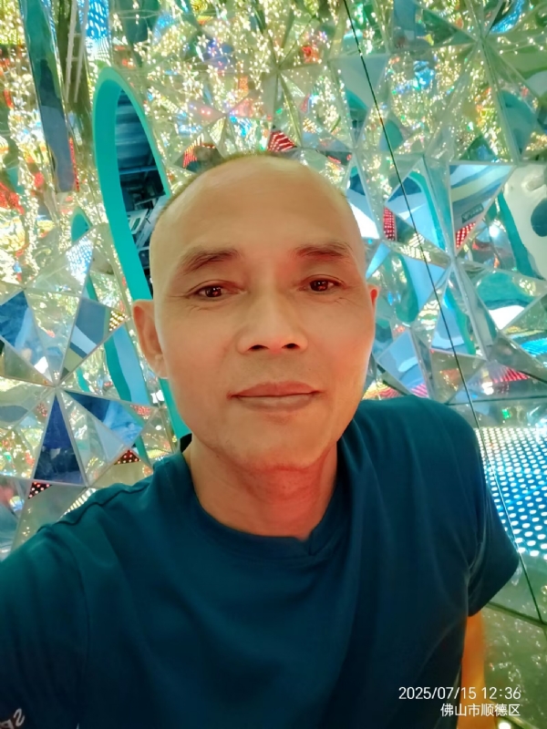 阿里睡不着的第一张照片--柳州相亲服务中心