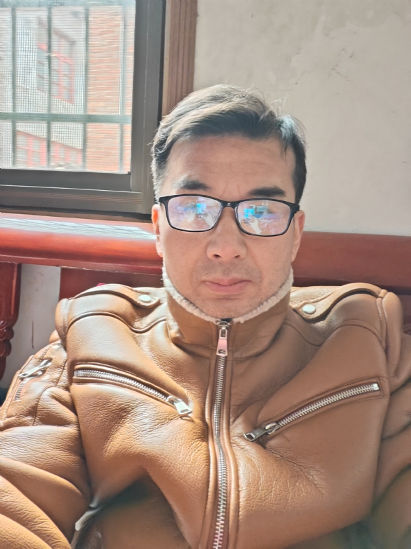 弹簧的第一张照片--柳州相亲服务中心