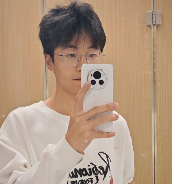 张浩博的第四张照片--柳州相亲服务中心