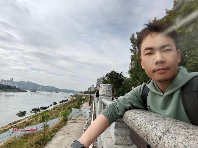 向往爱情的第四张照片--柳州相亲服务中心