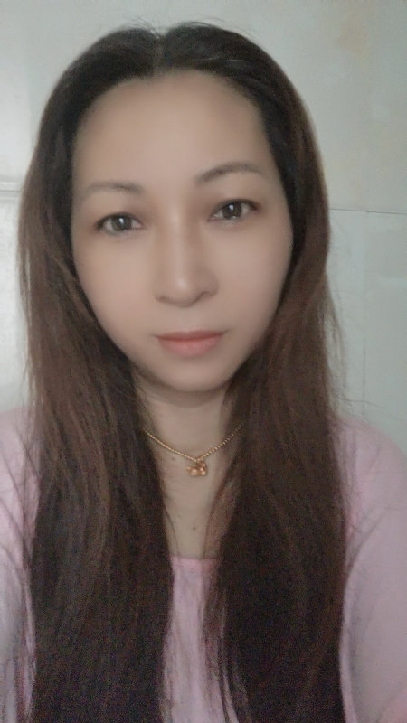 依依的第一张照片--柳州相亲服务中心