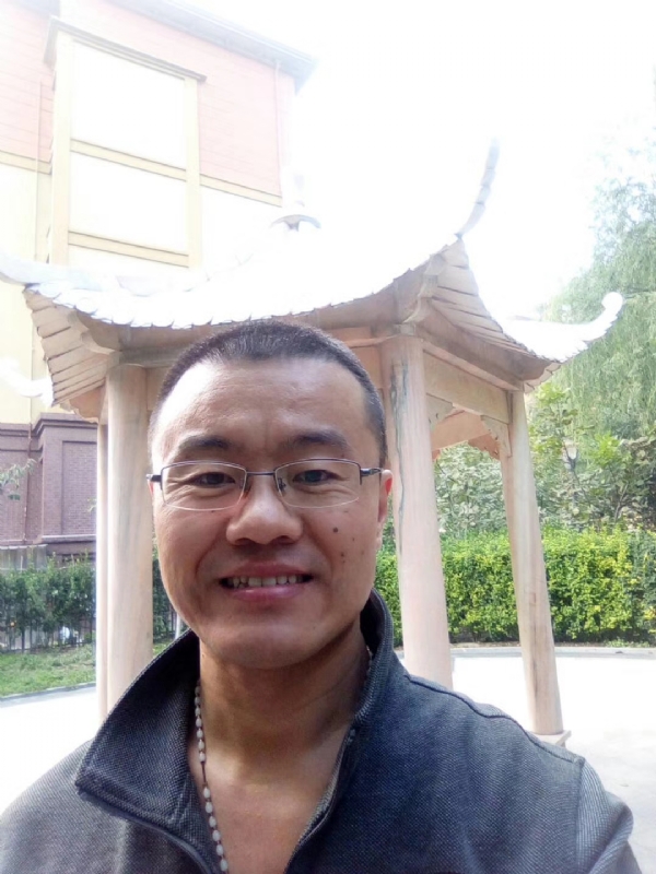 撸起袖子加油干的第一张照片--柳州相亲服务中心