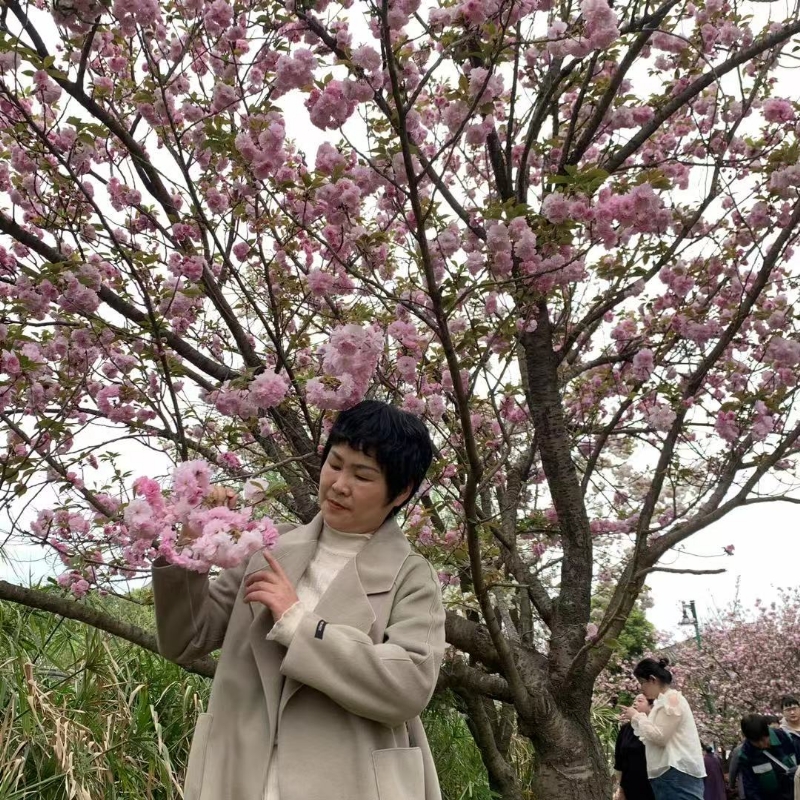 秋冬的雨有点冷的第一张照片--柳州相亲服务中心