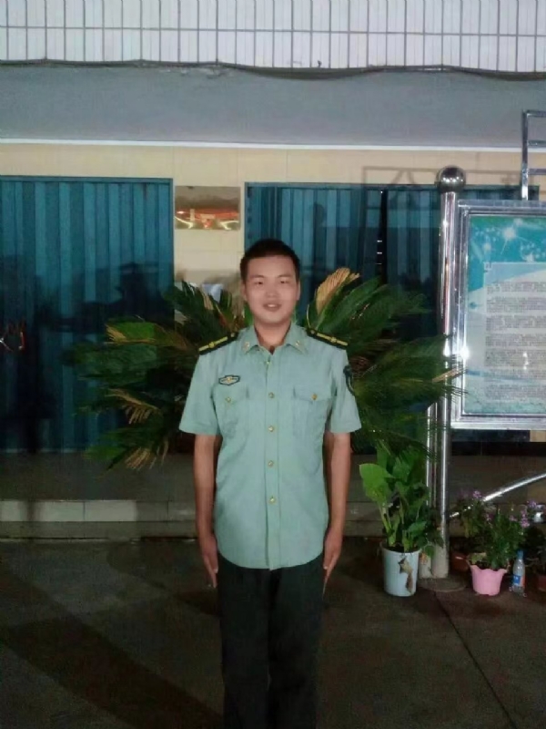 程程的第一张照片--柳州相亲服务中心