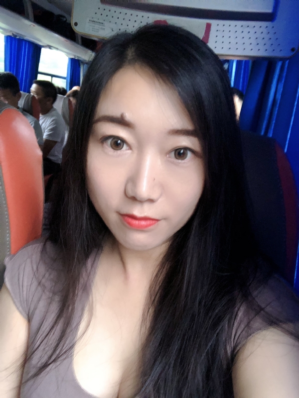 杨杨的第一张照片--柳州相亲服务中心