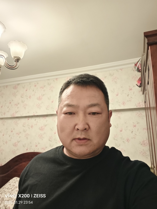 峰哥的第一张照片--柳州相亲服务中心