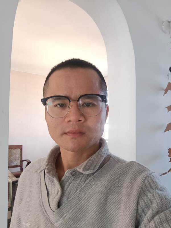 戴戴的第一张照片--柳州相亲服务中心