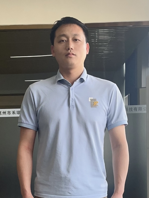 鹊桥的第一张照片--柳州相亲服务中心