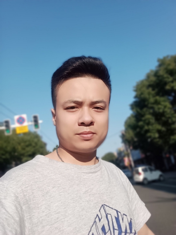 简简单单的第二张照片--柳州相亲服务中心