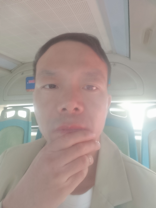 青盘的第一张照片--柳州相亲服务中心