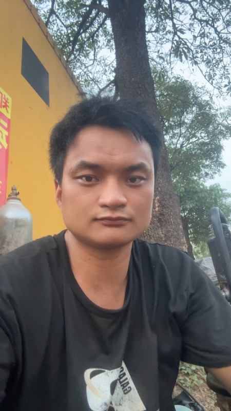 顿顿吃得好的第二张照片--柳州相亲服务中心