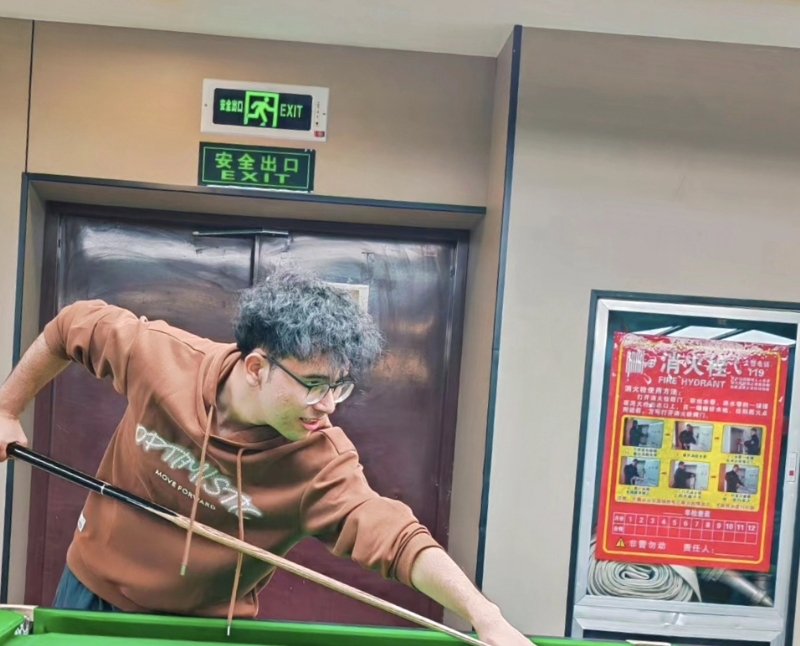 小鬼的第一张照片--柳州相亲服务中心