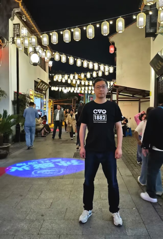 张楚岚的第一张照片--柳州相亲服务中心