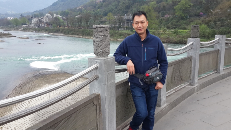 上下求索的第一张照片--柳州相亲服务中心